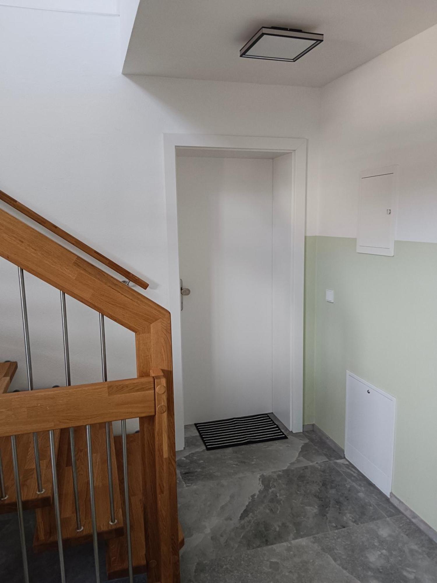 1 Zimmer Appartement Nahe Gmunden Top2 Pinsdorf Exterior foto